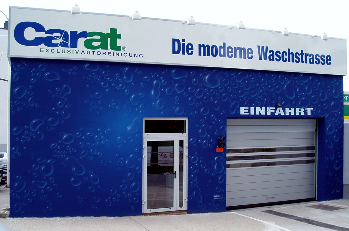 Fassadenmalerei – modernste und längste Waschstraße in Wien